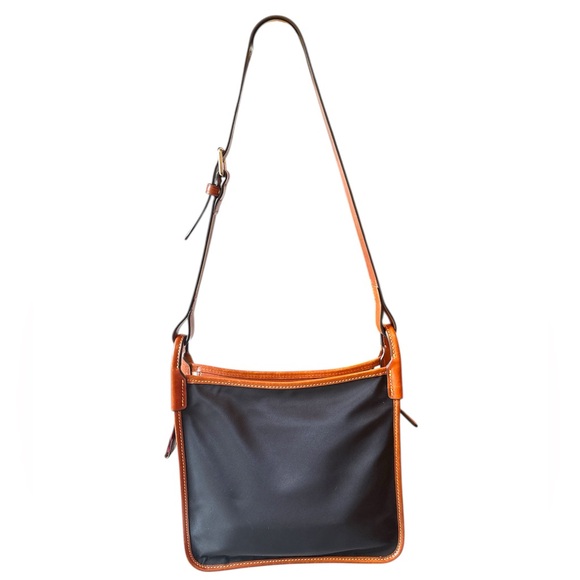 Dooney & Bourke Wayfarer Double Pocket Navy Shoulder bag with Adjustable Strap - Picture 2 of 10